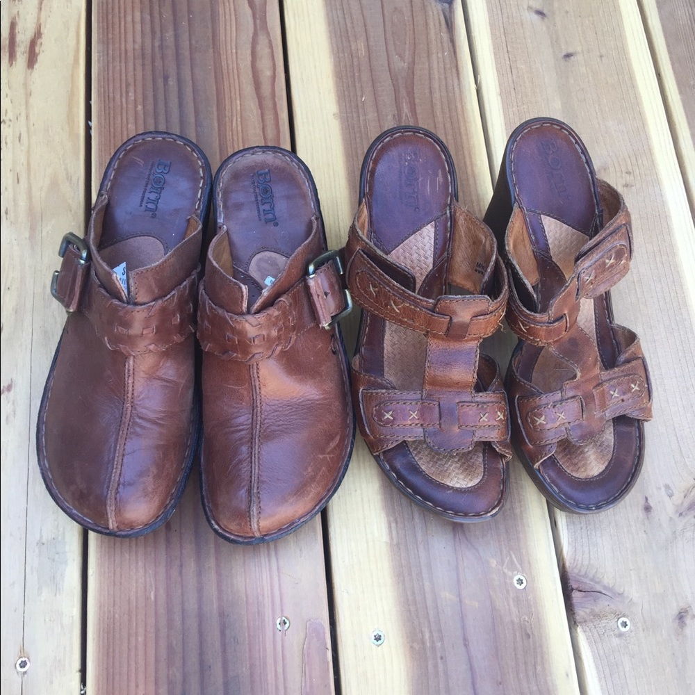 Women’s Born Tan Leather Shoes.They Both Are Size7